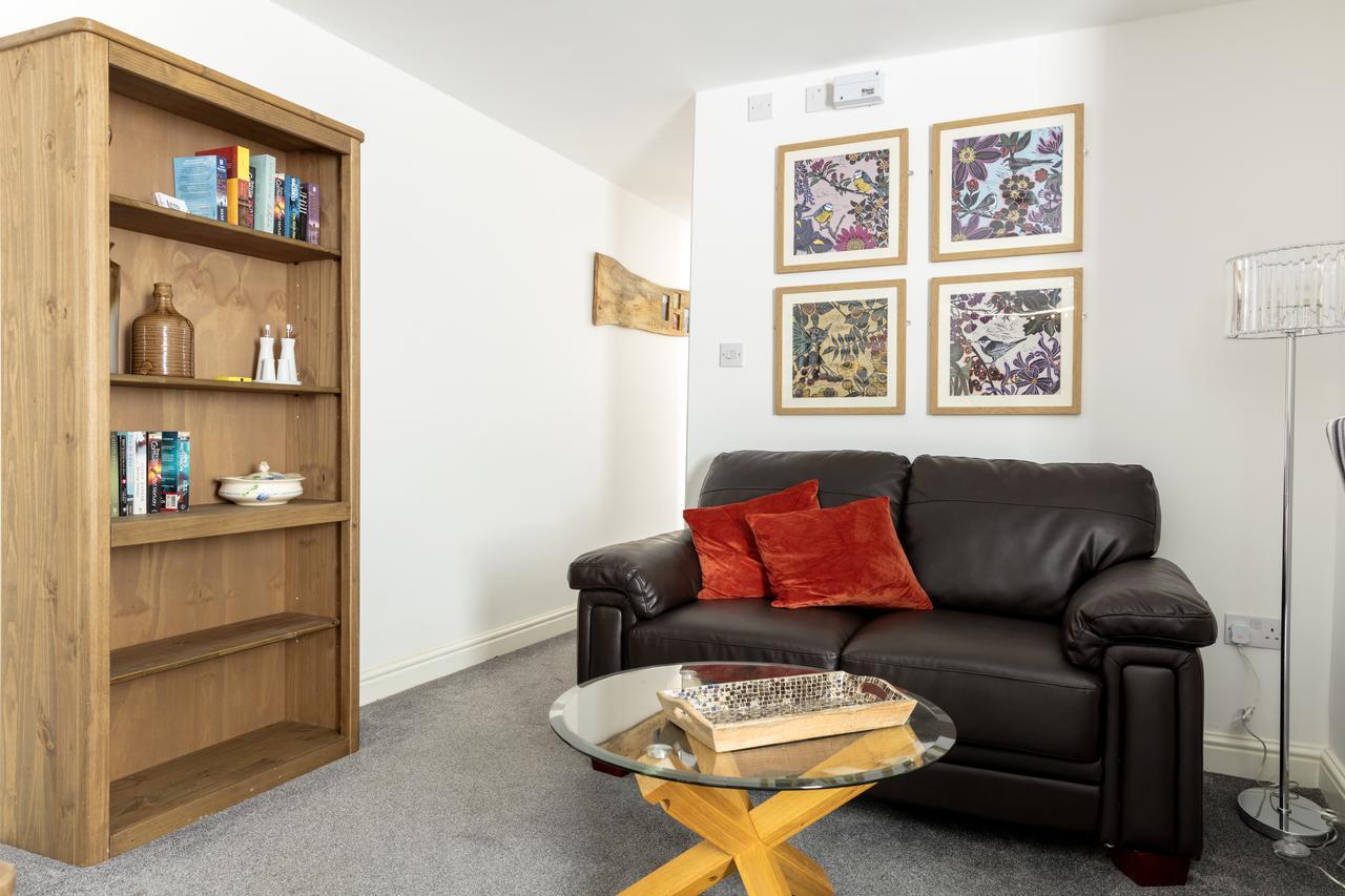 River Court Apartments Lets Cambridge  Luaran gambar